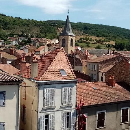 Appartamento Coquelicot Massiac Esterno foto